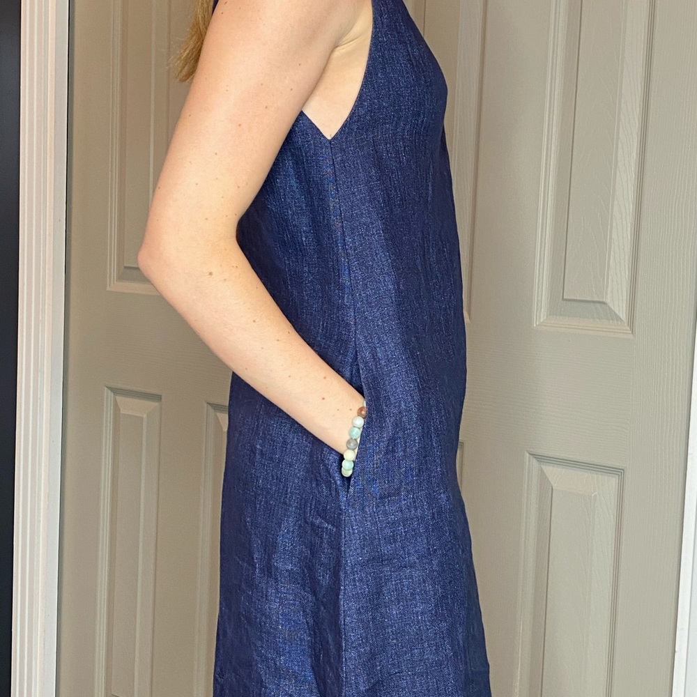 Dress - Picture 2 of 5